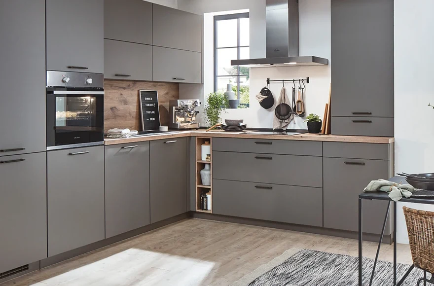 Cuisine équipée Touch en gris ardoise super mat, de style moderne, vue 1 sur 3