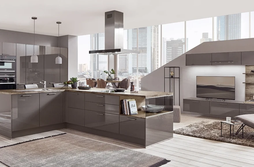 Cuisine équipée Flash en gris ardoise brillant, de style moderne et naturel, vue 1 sur 6