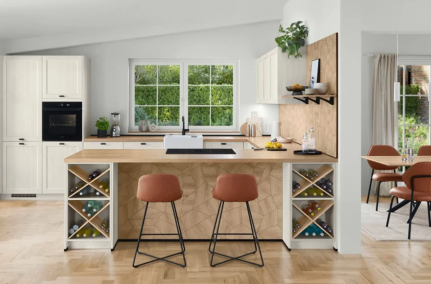 Cuisine équipée Frame en structure en bois blanc, de style naturel, cottage et scandinave, vue 1 sur 6