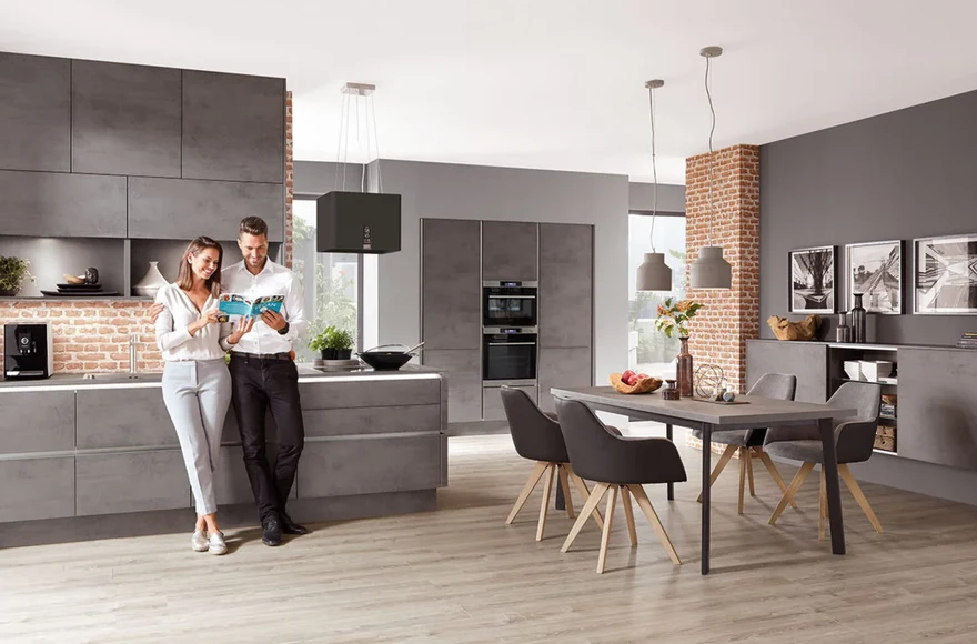 Cuisine équipée Riva en décor béton gris ardoise, de style naturel et industriel, vue 1 sur 5