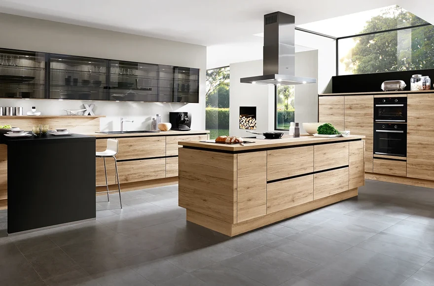 Cuisine équipée Riva en décor chêne San Remo, de style minimaliste, naturel et scandinave, vue 1 sur 5